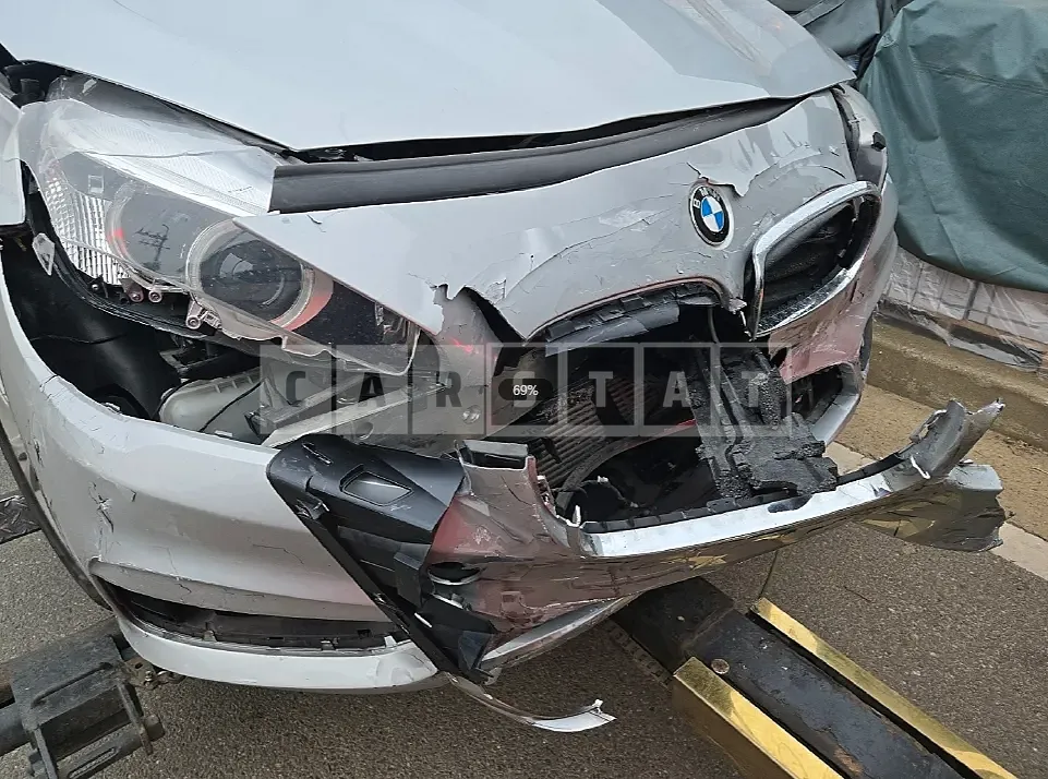 Photo 3 of 3: 2018 BMW Active Tourer — Korean insurance auction