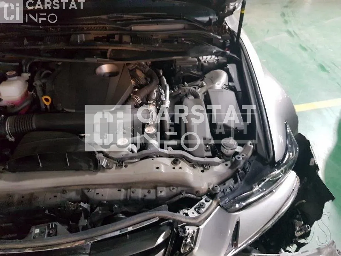 Photo 2 of 22: 2019 Lexus IS300, VIN JTHBA5D20K5100246 — Korean insurance auction