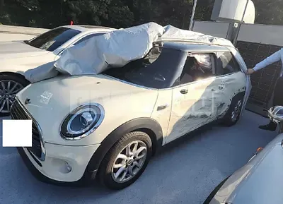 Photo 1 of 24: 2019 MINI Cooper D, VIN WMWXY3104KTF77848 — Korean insurance auction