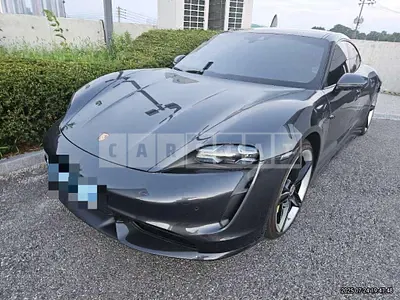 Photo 1 of 39: 2021 Porsche Taycan Turbo S (5-Seater) — Korean insurance auction