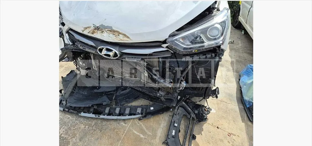 Photo 2 of 20: 2017 Hyundai Santa Fe DM Diesel 2.0 4WD — Korean insurance auction