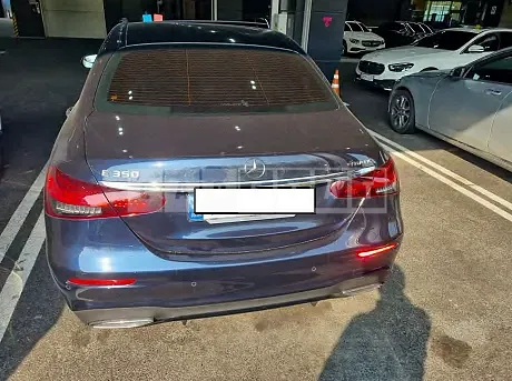 Photo 2 of 11: 2023 Mercedes-Benz E350 4Matic, VIN W1KZF8GB1PB172487 — Korean insurance auction
