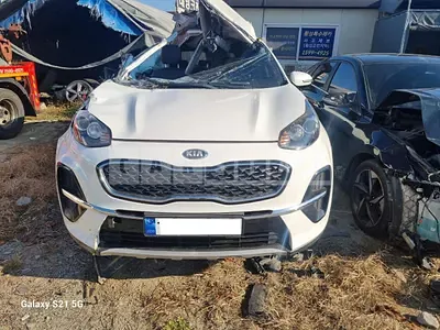 Photo 1 of 10: 2021 Kia Sportage, VIN KNAPN813BMK924190 — Korean insurance auction