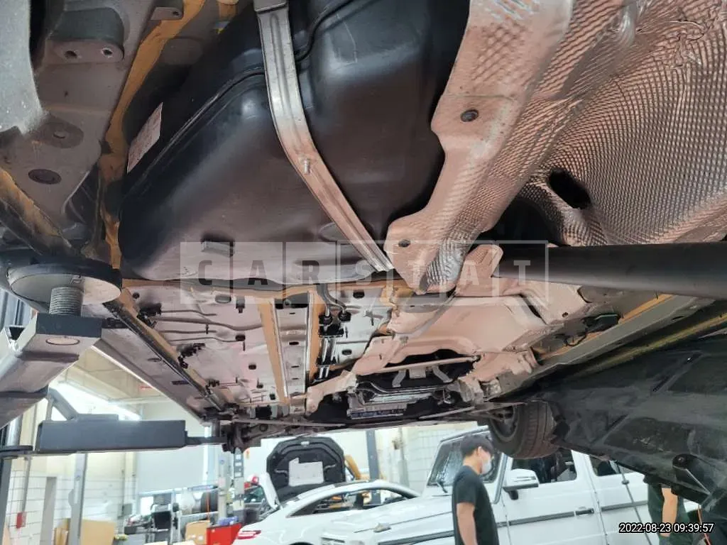 Photo 2 of 15: 2018 Mercedes-Benz S450 4Matic L, VIN WDDUG6EB8JA350472 — Korean insurance auction