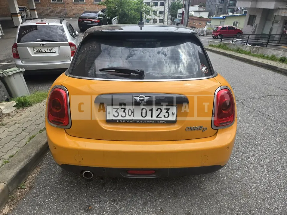Photo 2 of 3: 2015 MINI Cooper D 1.5 — Korean insurance auction