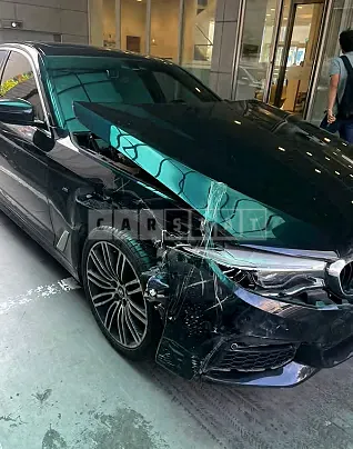 Photo 2 of 9: 2019 BMW 530i M Sport Package Plus — Korean insurance auction