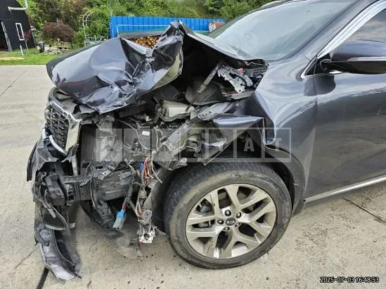 Photo 2 of 26: 2020 Kia Sorento — Korean insurance auction