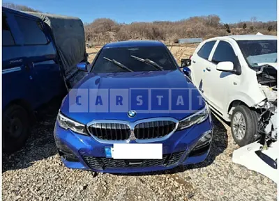 Photo 1 of 30: 2022 BMW 320i — Korean insurance auction
