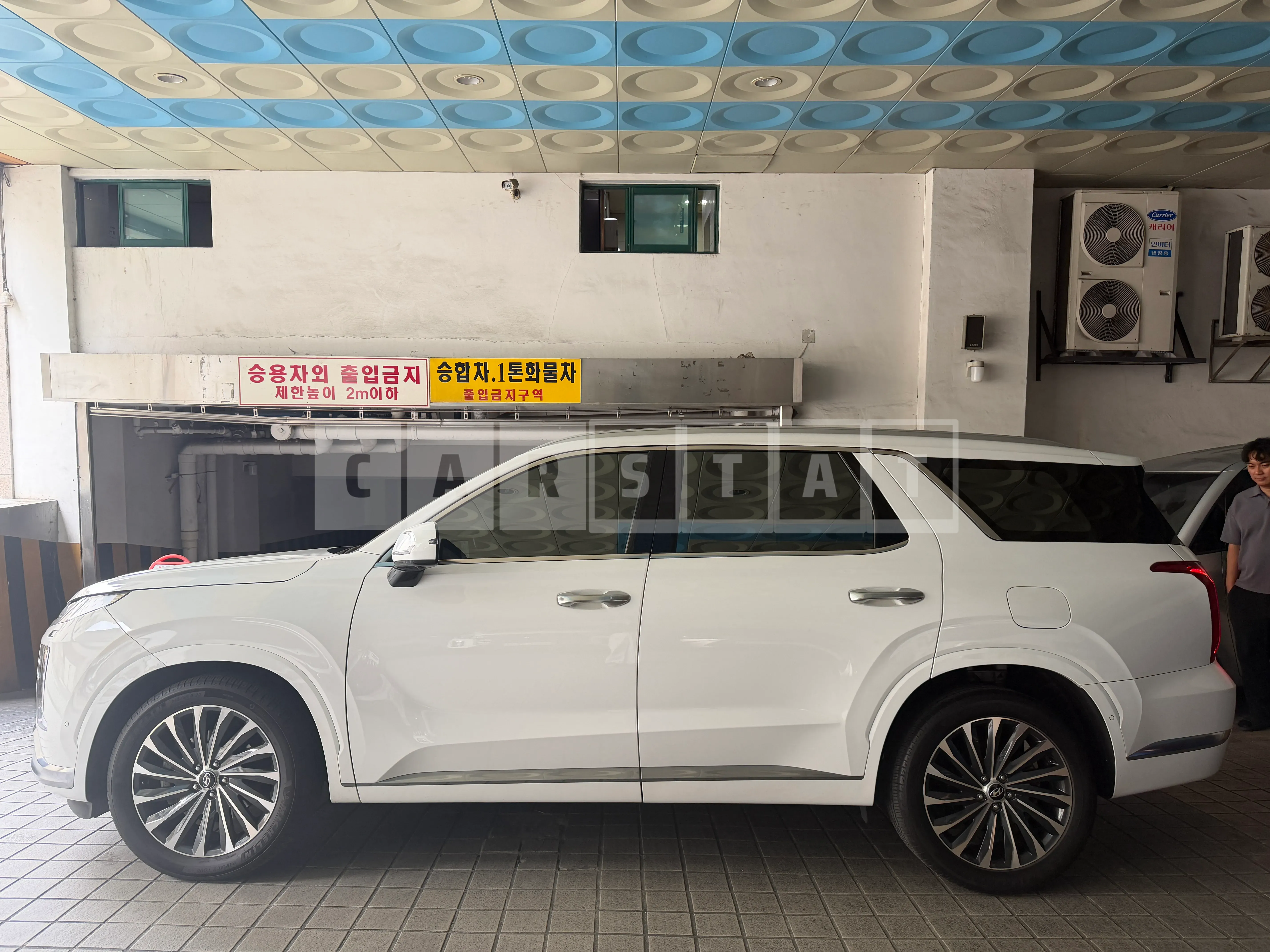 Photo 2 of 4: 2022 Hyundai Palisade 3.8 — Korean insurance auction