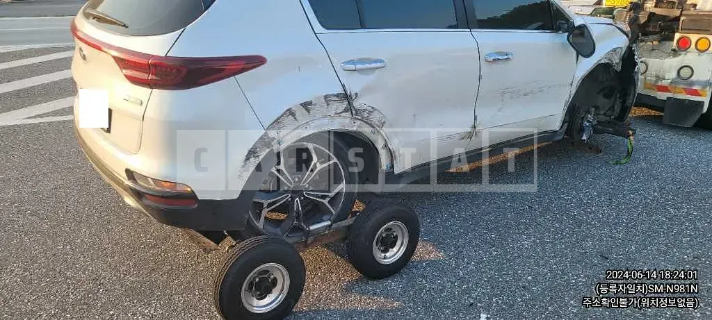 Photo 2 of 6: 2019 Kia Sportage — Korean insurance auction