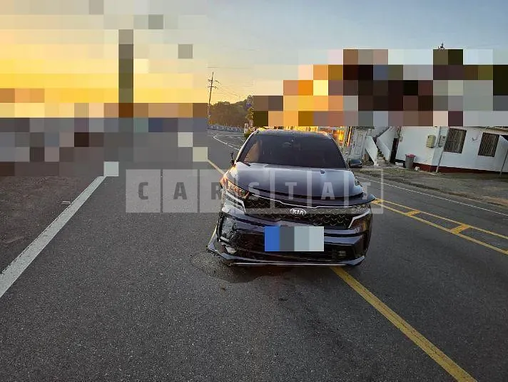 Photo 2 of 15: 2020 Kia Sorento 1.6 (Hybrid) — Korean insurance auction