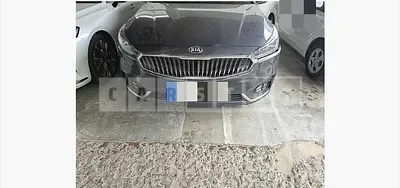 Photo 1 of 11: 2017 Kia K7 — Korean insurance auction