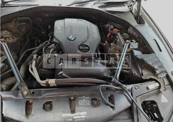 Photo 2 of 9: 2015 BMW 520d, VIN WBA5E5103FD674144 — Korean insurance auction