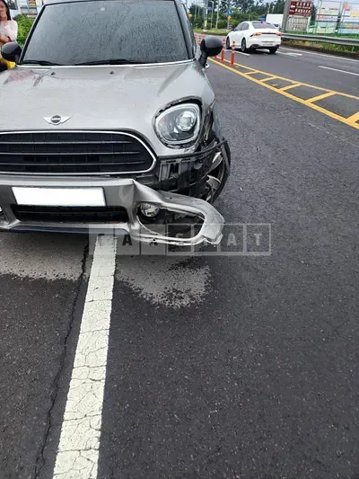 Photo 1 of 18: 2017 MINI Cooper D Countryman, VIN WMWYT9100J3D76856 — Korean insurance auction