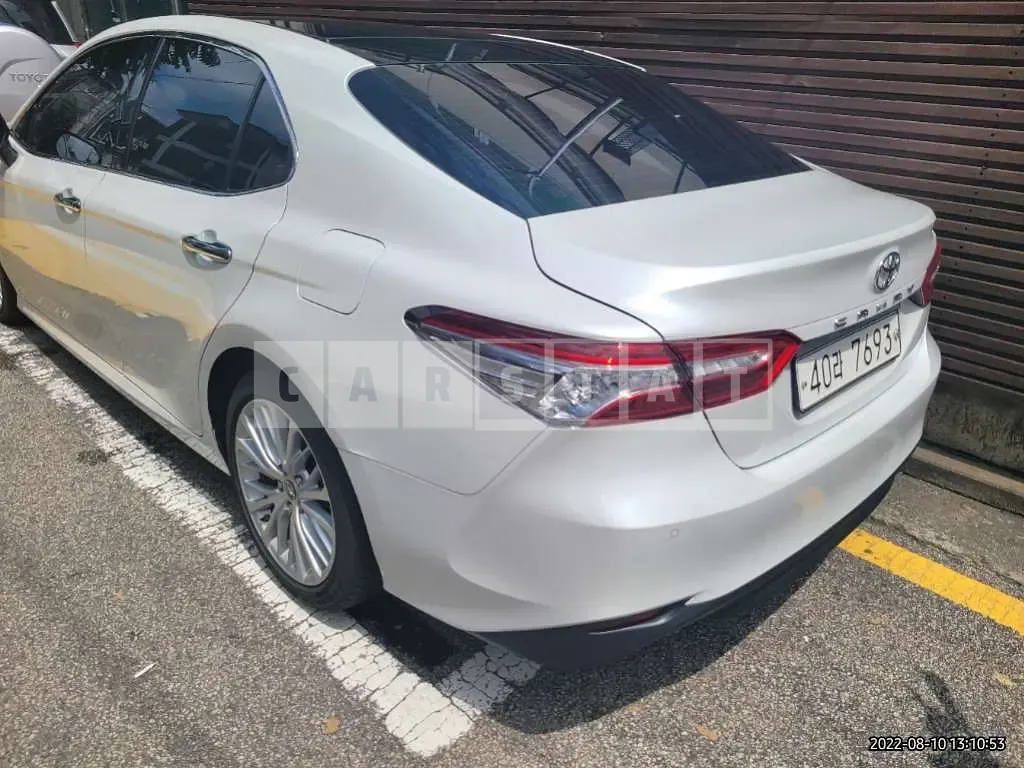 Photo 2 of 44: 2018 Toyota Camry, VIN JTNB11HK6J3068574 — Korean insurance auction