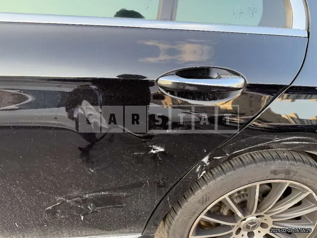 Photo 2 of 8: 2018 Mercedes-Benz E 300 — Korean insurance auction