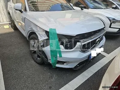 Photo 1 of 20: 2022 Volvo XC40 B4 AWD — Korean insurance auction