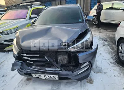 Photo 1 of 12: 2018 Hyundai Tucson, VIN KMHJ381ABJU526978 — Korean insurance auction