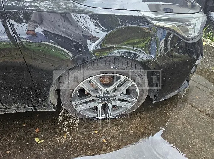 Photo 2 of 13: 2018 Kia K3 1.6 — Korean insurance auction