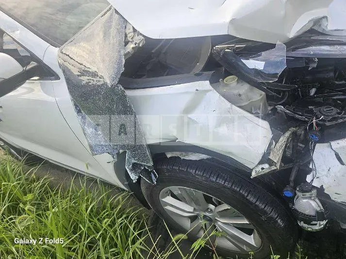 Photo 2 of 15: 2015 Kia Sorento 4WD — Korean insurance auction