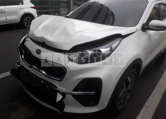 Photo 2 of 17: 2021 Kia Sportage, VIN KNAPN813BMK924179 — Korean insurance auction