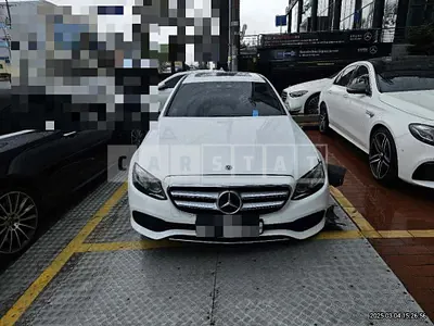 Photo 1 of 22: 2020 Mercedes-Benz E300 — Korean insurance auction