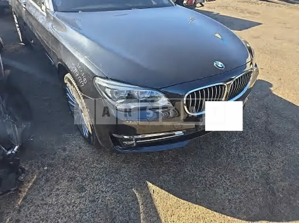 Photo 2 of 19: 2015 BMW 740Li — Korean insurance auction