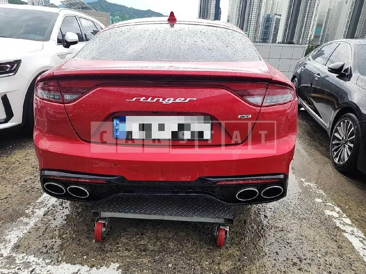 Photo 2 of 19: 2022 Kia Stinger — Korean insurance auction