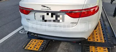 Photo 1 of 29: 2019 Jaguar XF 20d, VIN SAJBB4BN1KCY74556 — Korean insurance auction