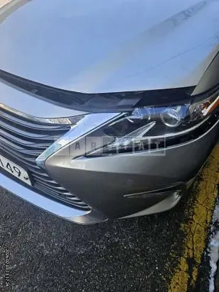 Photo 2 of 8: 2018 Lexus ES300h, VIN JTHBW1GG2J2178206 — Korean insurance auction