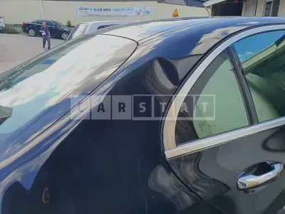 Photo 1 of 9: 2019 Mercedes-Benz E 300, VIN WDDZF4JB7KA649245 — Korean insurance auction