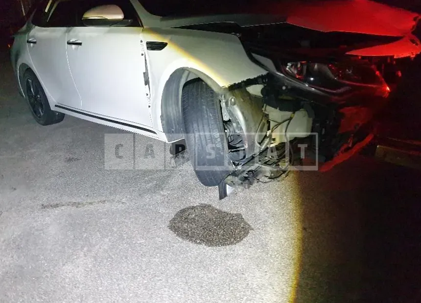 Photo 2 of 17: 2019 Kia K5, VIN KNAGT411BKA271109 — Korean insurance auction
