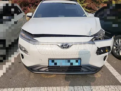 Photo 1 of 10: 2019 Hyundai Kona — Korean insurance auction