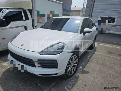 Photo 1 of 25: 2019 Porsche Cayenne — Korean insurance auction