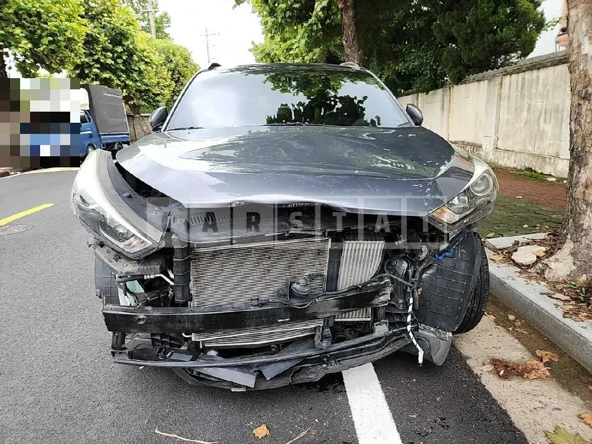 Photo 2 of 4: 2016 Hyundai Tucson — Korean insurance auction