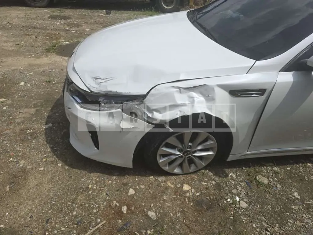 Photo 2 of 7: 2016 Kia K5 — Korean insurance auction