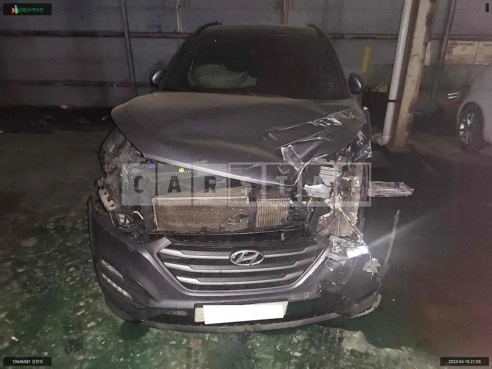 Photo 2 of 7: 2016 Hyundai Tucson, VIN KMHJ381ABGU174960 — Korean insurance auction