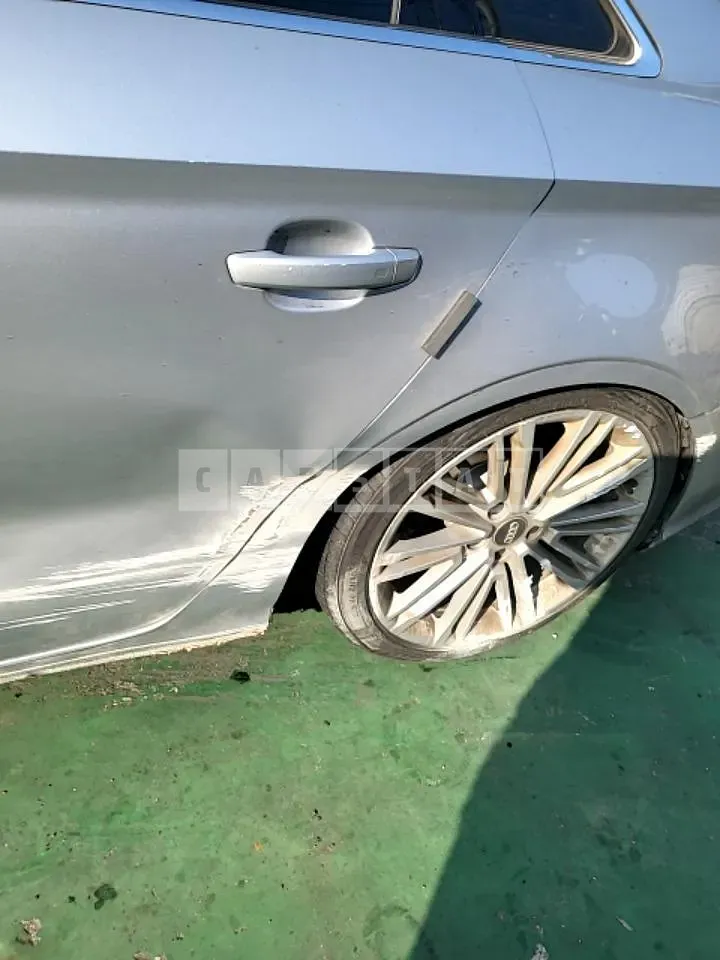 Photo 2 of 26: 2018 Audi I 40TFSI, VIN WAUZZZ8VXJ1094575 — Korean insurance auction