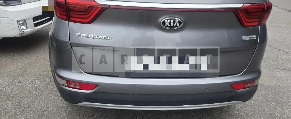 Photo 2 of 10: 2015 Kia Sportage — Korean insurance auction