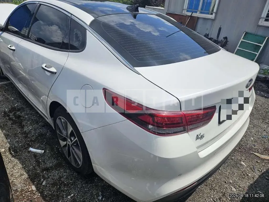 Photo 2 of 7: 2016 Kia K5 Diesel — Korean insurance auction