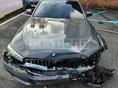 Photo 1 of 13: 2021 BMW 520i — Korean insurance auction
