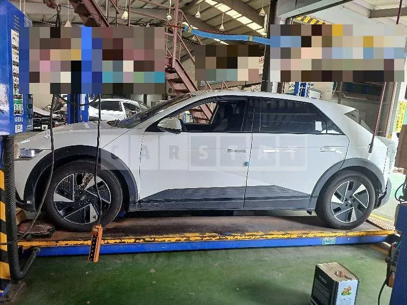 Photo 2 of 9: 2024 Hyundai IONIQ 5 Electric Car — Korean insurance auction