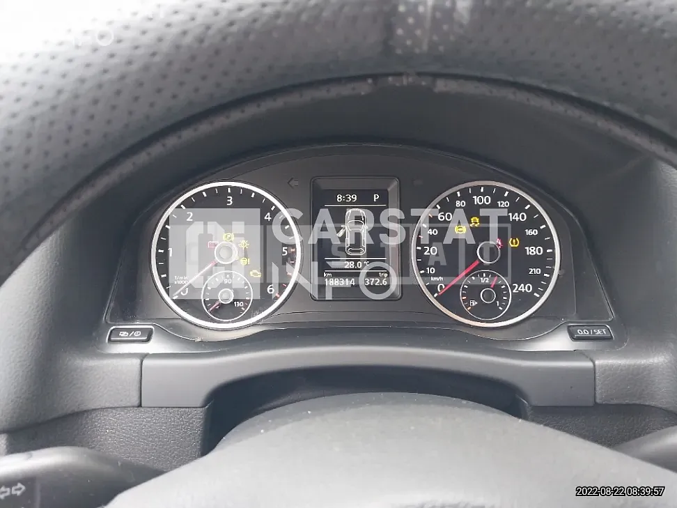 Photo 2 of 11: 2014 Volkswagen Tiguan 2.0 TDI Blue Motion — Korean insurance auction