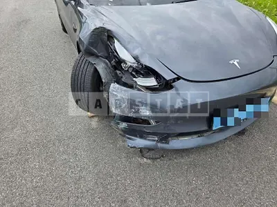 Photo 1 of 5: 2022 Tesla Model 3 Long Range — Korean insurance auction