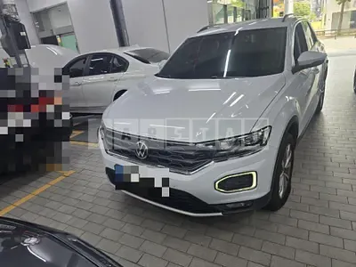 Photo 1 of 41: 2021 Volkswagen T-Rox 2.0 TDI — Korean insurance auction