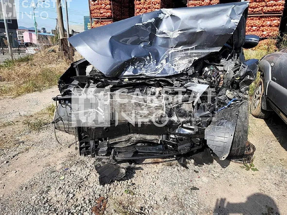 Photo 2 of 10: 2019 Hyundai Tucson, VIN KMHJ381ABKU924451 — Korean insurance auction
