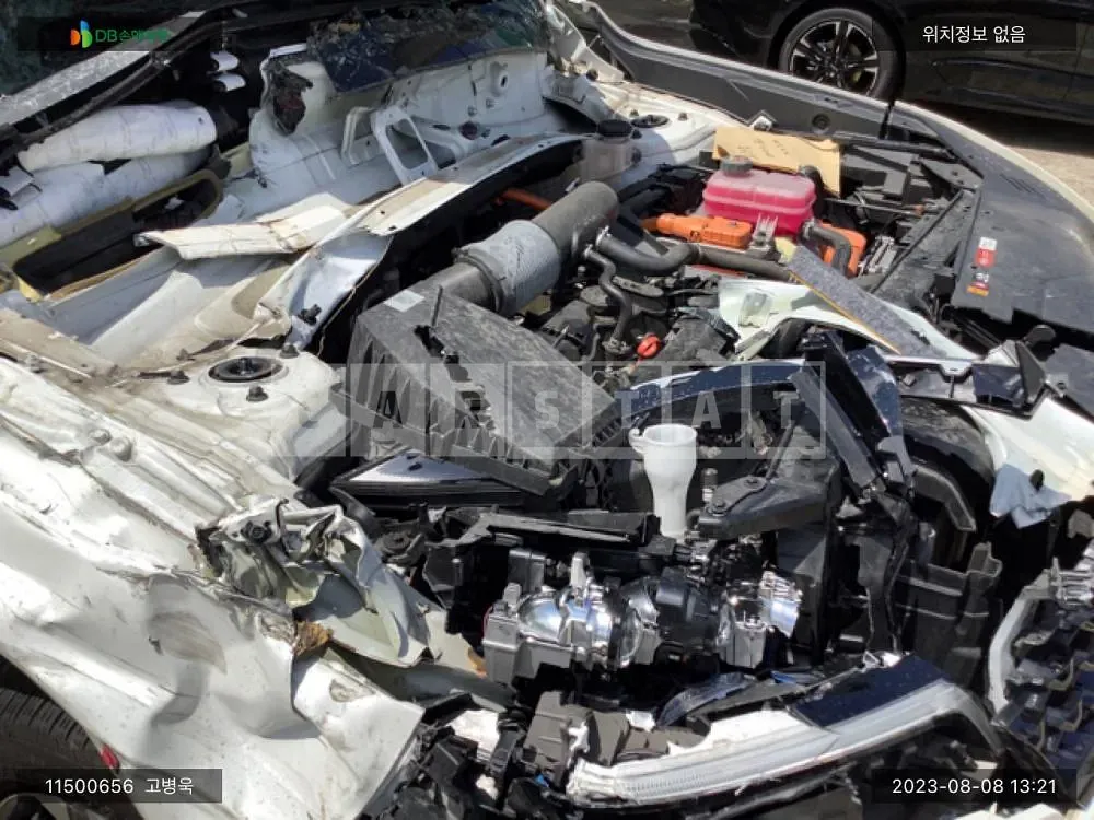 Photo 2 of 16: 2020 Kia Sorento Hybrid, VIN KNARM81GBMA012678 — Korean insurance auction
