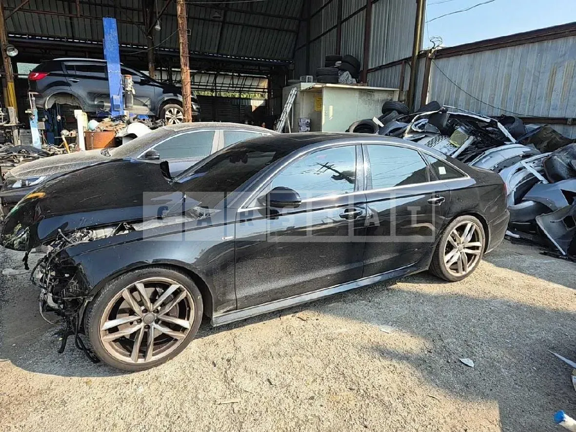 Photo 2 of 9: 2016 Audi A6 50 TFSI quattro — Korean insurance auction