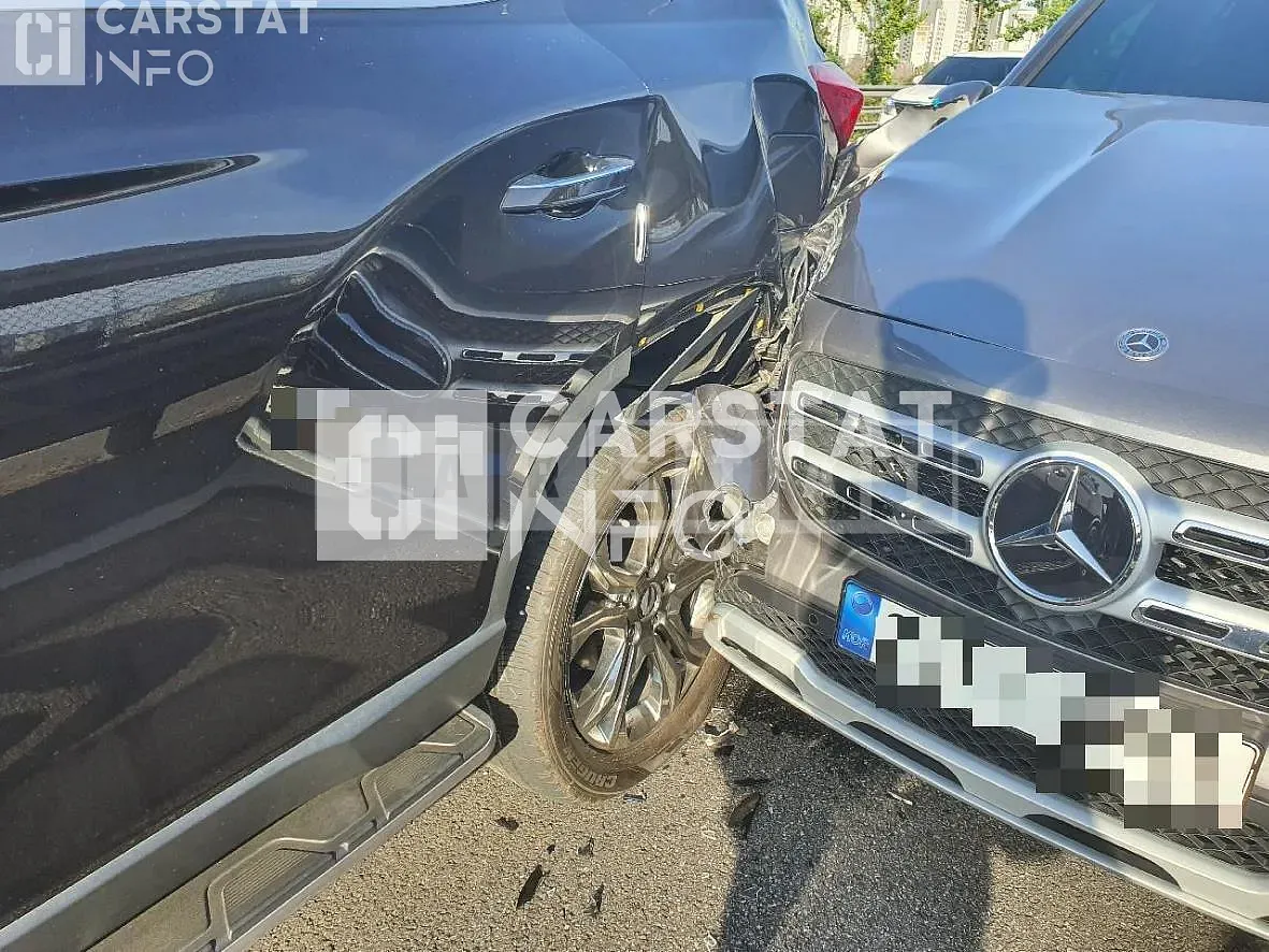Photo 2 of 7: 2021 Mercedes-Benz GLB200d, VIN W1N4M1CB1MW089811 — Korean insurance auction