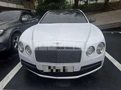 2018 Bentley Flying Spur V8